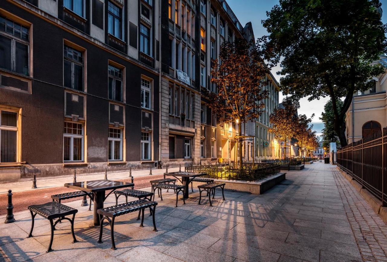 Stylish Apartments Near The Cinematography Museum Лодзь Екстер'єр фото